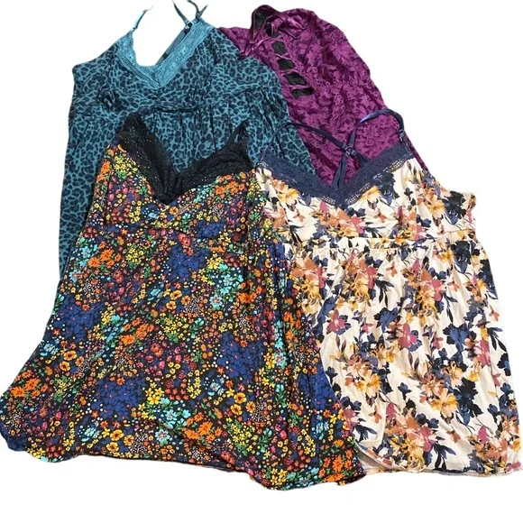 Cacique Lane Bryant 26/28 lot of 4 gowns - Picture 1 of 16